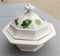 Covered bowl or tureen with vegetable pattern