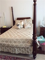 Queen Size 4 poster Bed