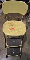 OLD STYLE LINE STEP STOOL