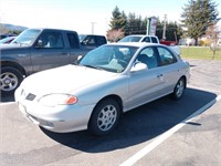 2000 Hyundai Elantra GLS