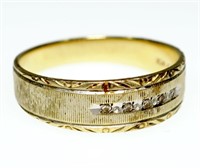 10K Yellow gold band with channel set diamond
