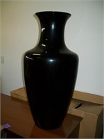 Black Pilgrim Glass Urn