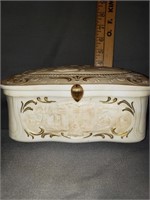 THE GONE WITH THE WIND PORCELAIN JEWELRY BOX