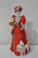 1997 - 1998 Avon Mrs. Albee Award Figurine