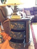 Petite Oval Accent Table