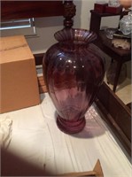 Tall pink Pilgrim glass urn