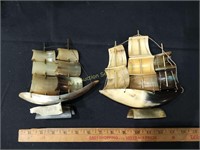 (2) Horn ships