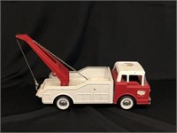 Ny-Lint Ford 1960's Red & White Tow Truck