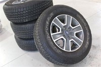 4- 275 65R18 Rims & tires