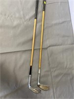 2 OLD GOLF CLUBS