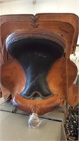 The American saddle 521 16 inch