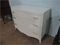 3 DRAWER GREEN PAINTED BOW FRONT DRESSER - 44"X35"