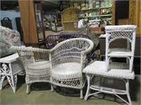 WICKER GOSSIP CHAIR AND 3 STANDS