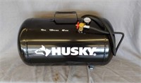 Husky 10 gal portable air tank