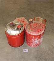 4 Metal Gas Cans
