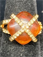 COSTUME JEWELRY AMBER KING’S CROWN RING;