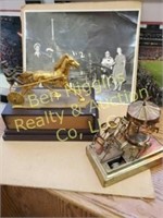 Horse Racing Picture, Trophy