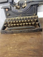 Rex Visible #4 typewriter