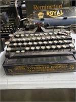 Royal #5 Typewriter