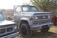 1979 Chevy V-80 60 Truck with duels