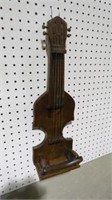 FIDDLE WOOD WALL HANGING