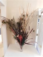 Vase/Floral Arrangement