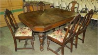 ANTIQUE OAK DINING TABLE W/6 CHAIRS