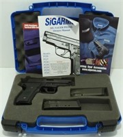 ** Sig Sauer P229 40 Cal DAK Pistol w/ Case & 2