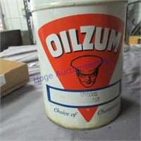 Oilzum oil can
