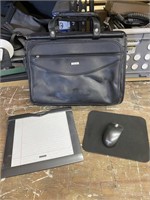 Solo Laptop Bag and Graphire 630