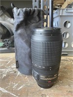 Nikon AF-S Nikkor 70-300mm Lens