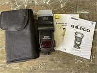 Nikon Autofocus Speedlight SB-800 In Case