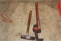 Hammer and Rigid Pipe Wrench 24"