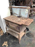 METTERS  DOVER CAST IRON ANTIQUE STOVE