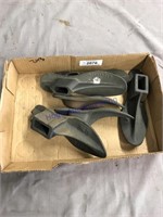 cast iron shoe forms