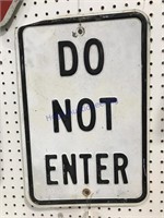 Do not enter sign 18" T X 12" L
