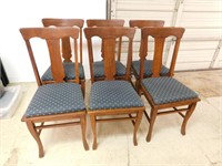 Antiqe oak Dining Room Chairs 38" T, 17.5" W, 17"