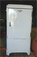 1930's General Motors Refrigerator