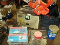 Circular saw and battery charger