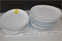 16ct Oval Better Homes & Gardens Plates