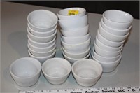 25 Small bowls 4"