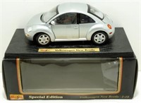 Volkswagen New Beetle 1:18 Scale Diecast Car -