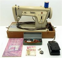 * Singer Model 237 Sewing Machine w/ Accessories