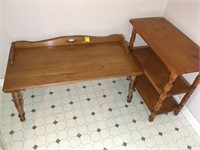 SMALL TABLE 26 X 13 X 23H