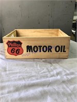 Phillips 66 Motor Oil wood box, 8.5x11.5x4