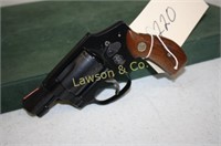SMITH & WESSON AIRWEIGHT, MODEL 442-2, 38 SPECIAL