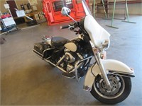 (DMV) 2005 Harley Davidson FLHTPI Motorcycle