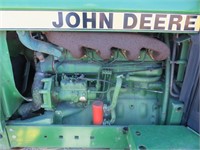 John Deere 2550 Wheel Tractor