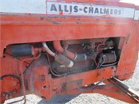 Allis-Chalmers D19 Wheel Tractor
