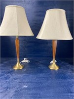 PAIR OF MID CENTURY MODERN WALNUT TABLE LAMPS